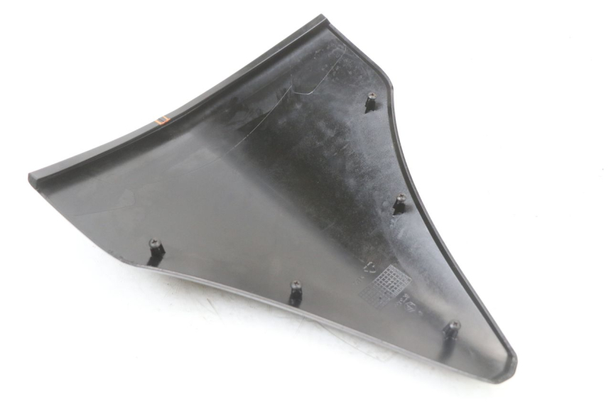 photo de WINDSCHERM PIAGGIO X10 125 (2012 - 2017) - Bevestigingspunten