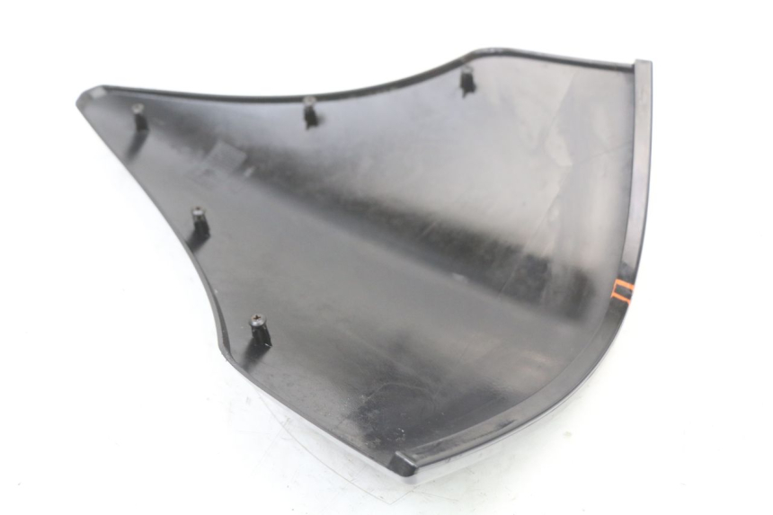 photo de WINDSCHERM PIAGGIO X10 125 (2012 - 2017) - Gecontroleerd onderdeel