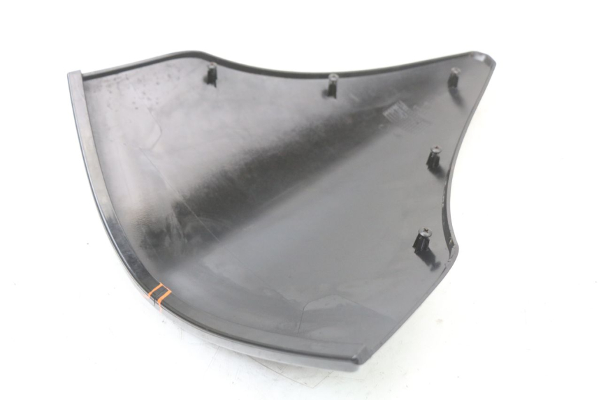 photo de WINDSCHERM PIAGGIO X10 125 (2012 - 2017) - Markeringen en referenties