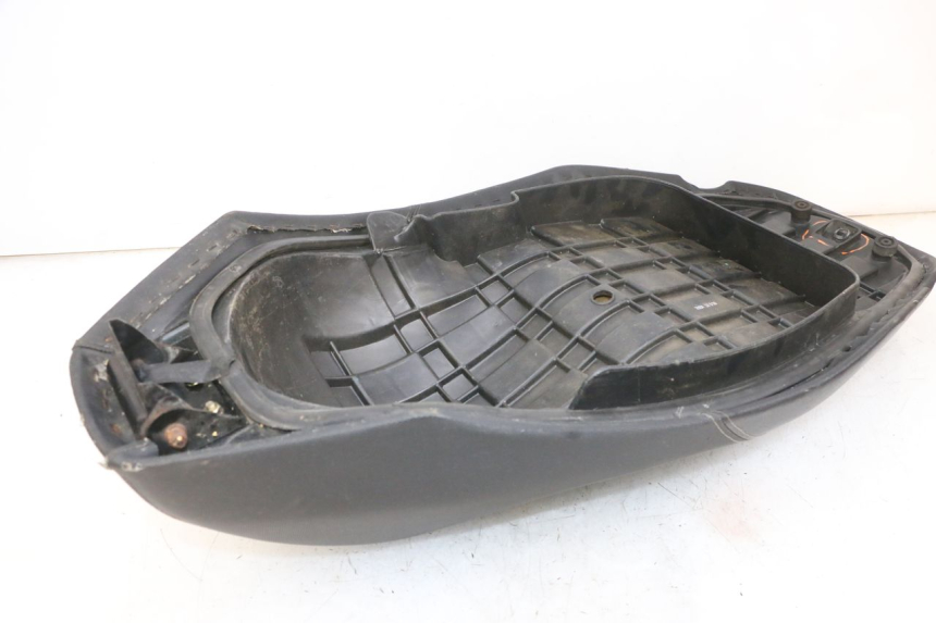 photo de ZITJE KYMCO AGILITY 16+ 4T 50 (2018 - 2023) - Bevestigingspunten