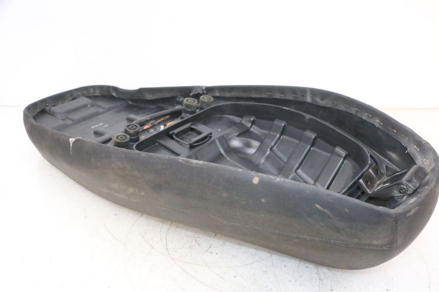 photo de ZITSEL KYMCO AGILITY 4T 50 (2018 - 2022) - Kenmerkende details