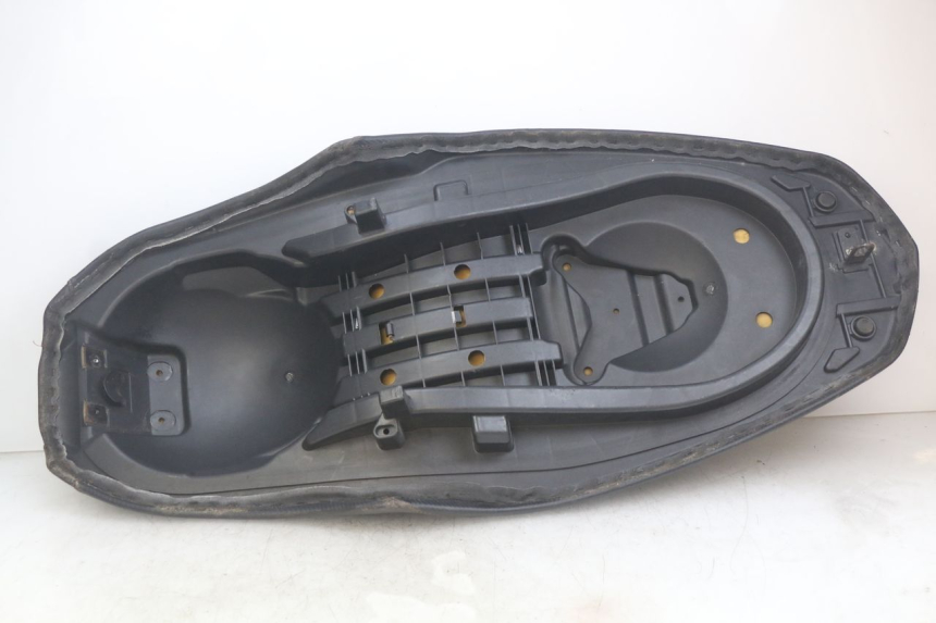 photo de ZITSEL NECO ALEXONE 125 (2017 - 2024) - Bevestigingspunten