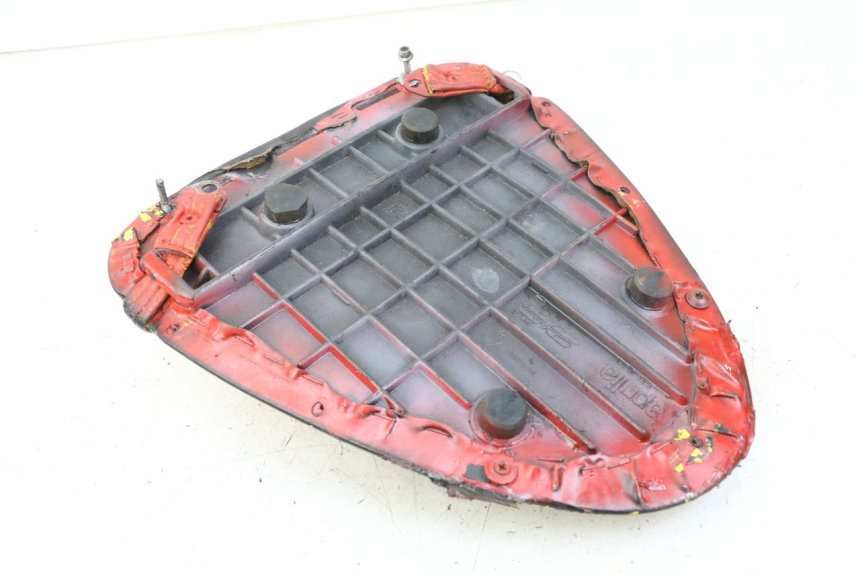 photo de ACHTERZITJE APRILIA RS 50 (1999 - 2005) - Zoom op gebruiksstaat