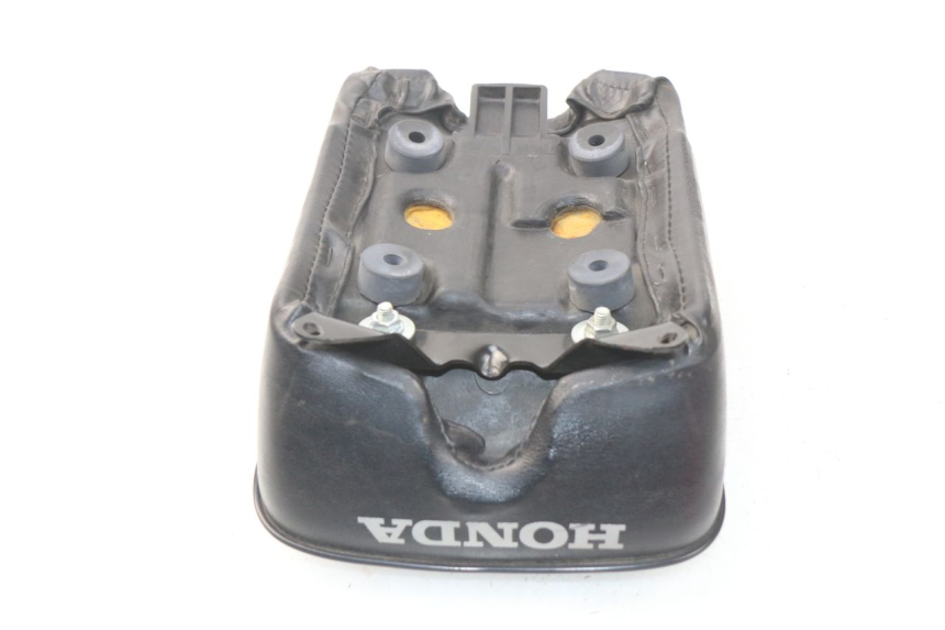 photo de ACHTERZITJE HONDA CA REBEL 125 (1995 - 2001) - Zoom op gebruiksstaat