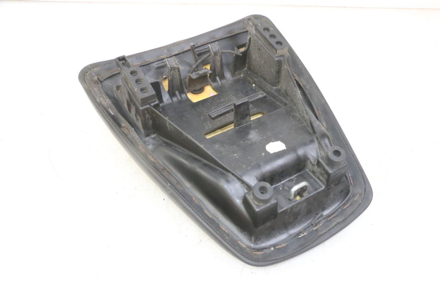 photo de ACHTERZITJE HONDA CBF 500 (2004 - 2007) - Zoom op gebruiksstaat