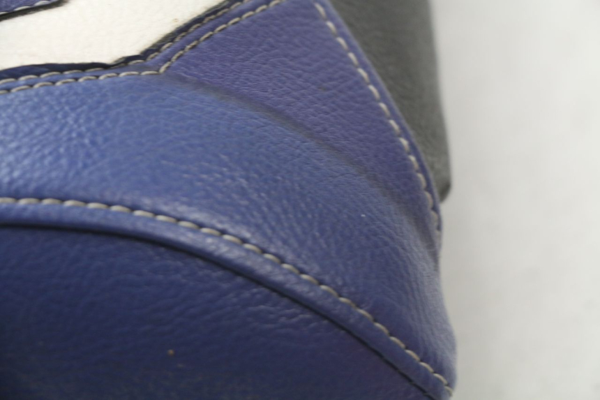 photo de ACHTERZITJE HONDA CBR 919 RR FIREBLADE 900 (1998 - 1999) - Detail van het onderdeel