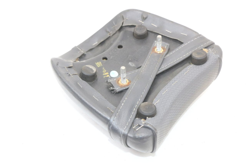 photo de ACHTERZITJE APRILIA CLASSIC 125 (1995 - 2001) - Bevestigingspunten