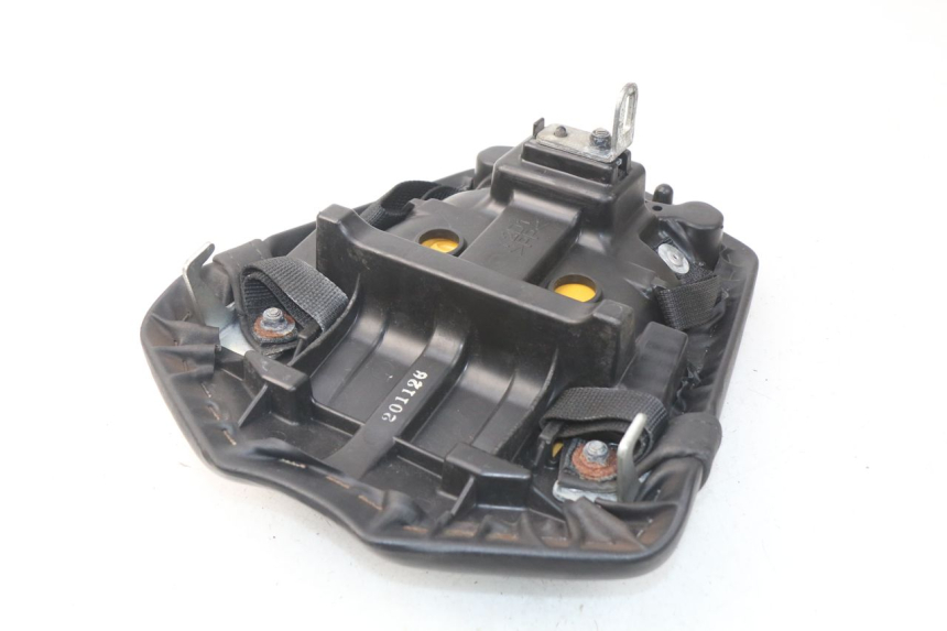 photo de ACHTERZITJE YAMAHA FZ8 800 (2010 - 2016) - Detail van het onderdeel