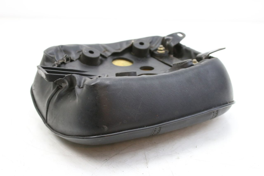 photo de ACHTERZITJE SYM HUSKY 125 (1999 - 2005) - Technische close-up