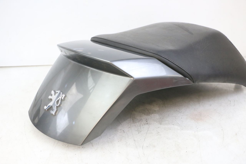 photo de ACHTERZITJE PEUGEOT SATELIS 125 (2010 - 2012) - Bevestigingspunten