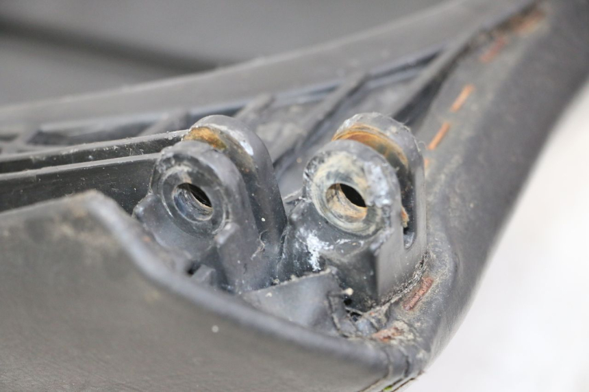 photo de ACHTERZITJE PEUGEOT SATELIS COMPRESSOR K15 125 (2006 - 2009) - Andere kijkhoek