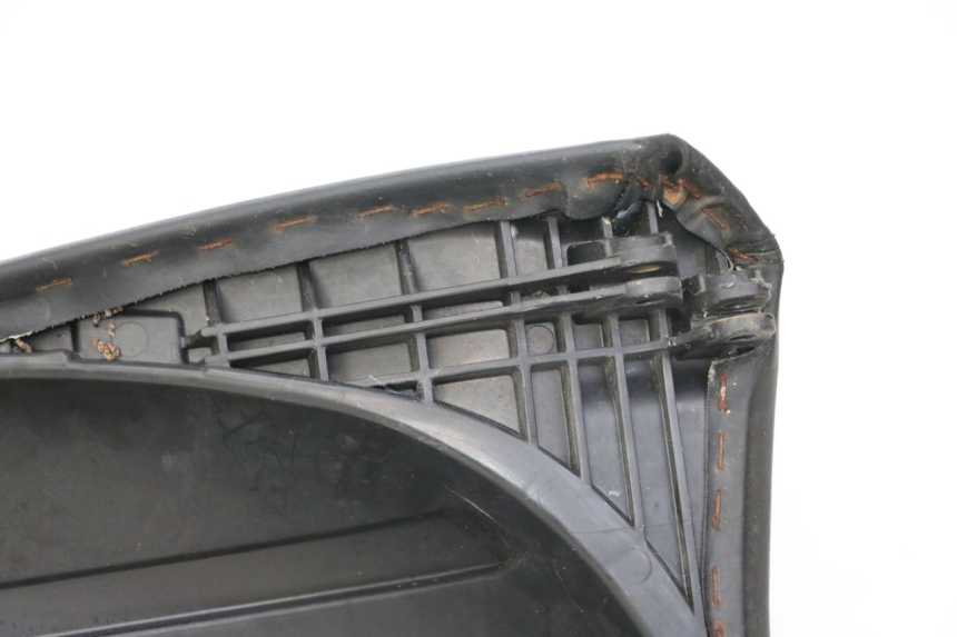 photo de ACHTERZITJE PEUGEOT SATELIS COMPRESSOR K15 125 (2006 - 2009) - Overzicht