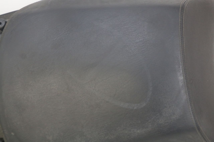 photo de ACHTERZITJE PEUGEOT SATELIS 125 (2010 - 2012) - Zoom op componenten