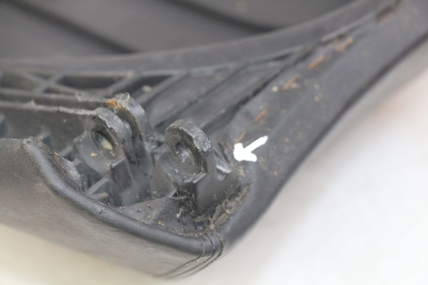 photo de ACHTERZITJE PEUGEOT SATELIS 125 (2010 - 2012) - Zoom op gebruiksstaat