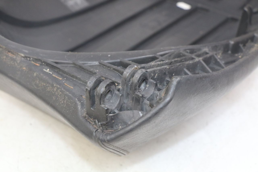 photo de ACHTERZITJE PEUGEOT SATELIS 125 (2010 - 2012) - Andere kijkhoek