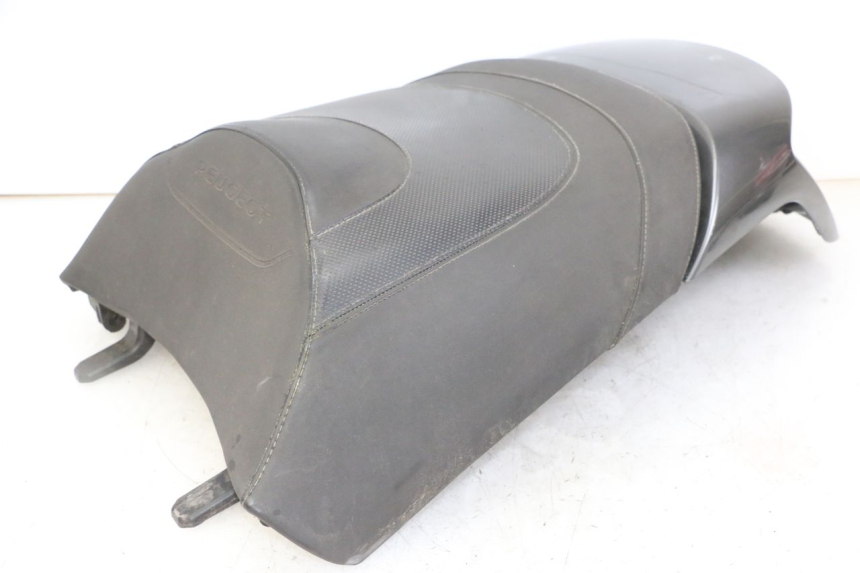 photo de ACHTERZITJE PEUGEOT SATELIS 125 (2013 - 2018) - Bevestigingspunten