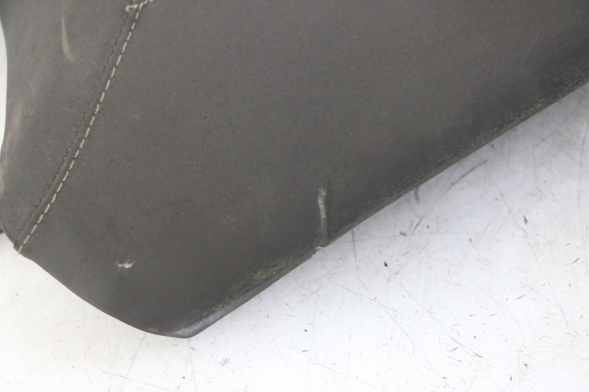 photo de ACHTERZITJE PEUGEOT SATELIS 125 (2013 - 2018) - Zoom op componenten