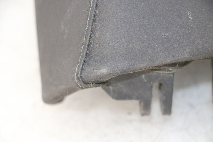 photo de ACHTERZITJE PEUGEOT SATELIS 125 (2013 - 2018) - Zoom op gebruiksstaat