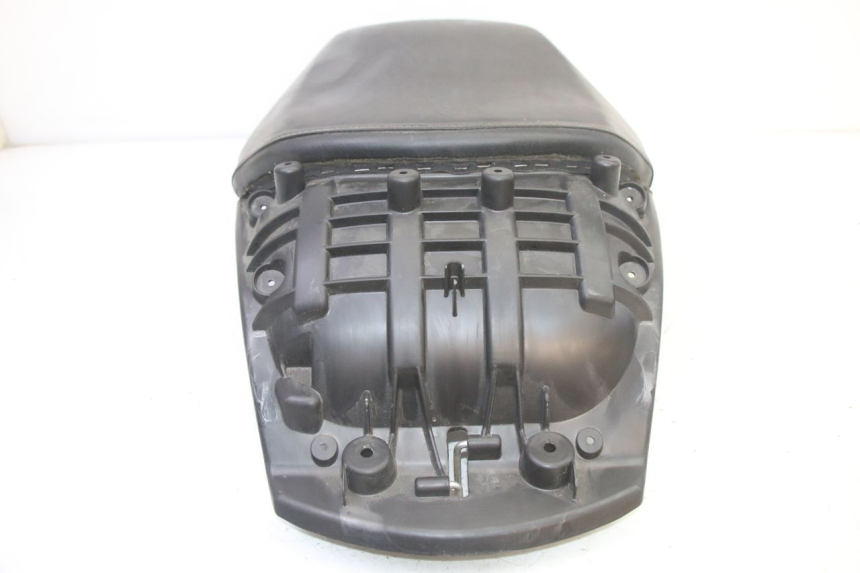 photo de ACHTERZITJE PEUGEOT SATELIS 250 (2006 - 2012) - Technische close-up