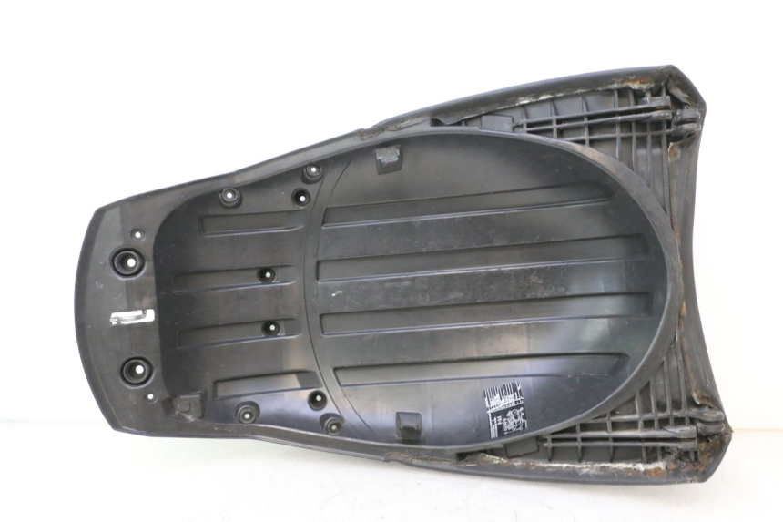 photo de ACHTERZITJE PEUGEOT SATELIS 125 (2006 - 2009) - Technische close-up