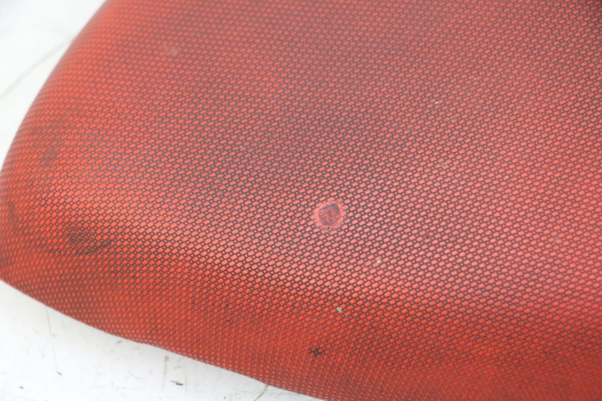 photo de ACHTERZITJE APRILIA SR R 2T LC 50 (2018 - 2021) - Gecontroleerd onderdeel