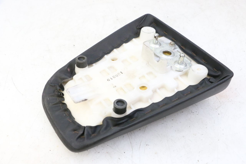 photo de ACHTERZITJE SUZUKI SV S 650 (2003 - 2009) - Zoom op gebruiksstaat