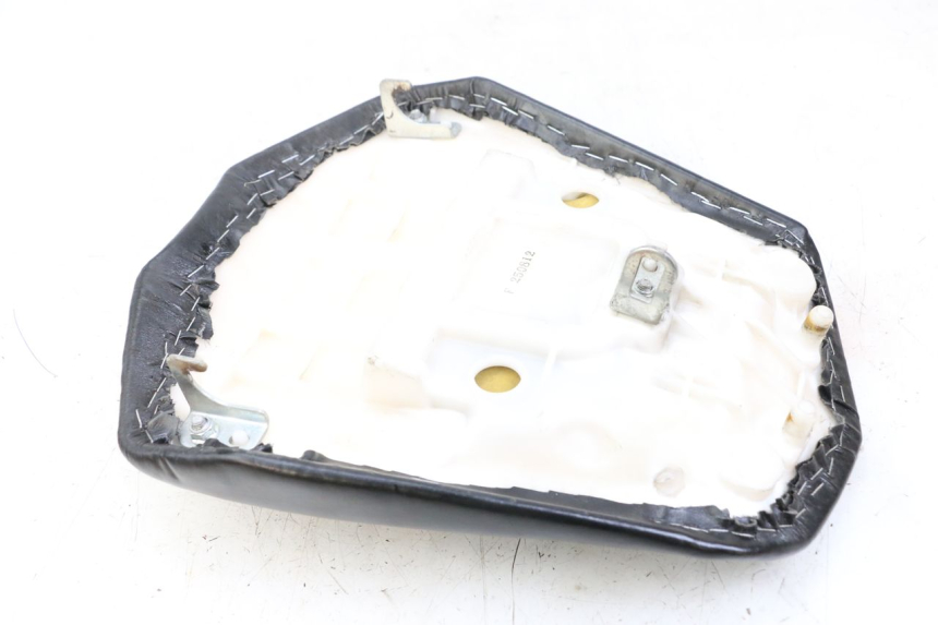 photo de ACHTERZITJE YAMAHA FZ1 FAZER 1000 (2007 - 2009) - Technische close-up