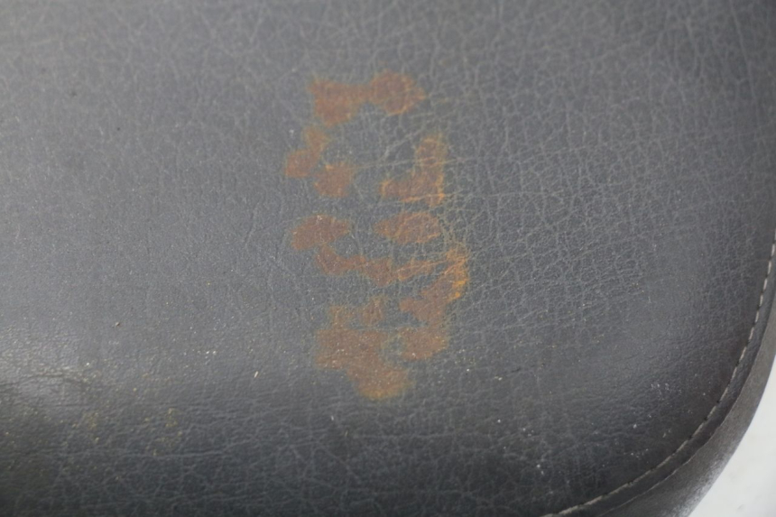 photo de ACHTERZITJE YAMAHA YP MAJESTY 125 (1998 - 2001) - Detail van het onderdeel