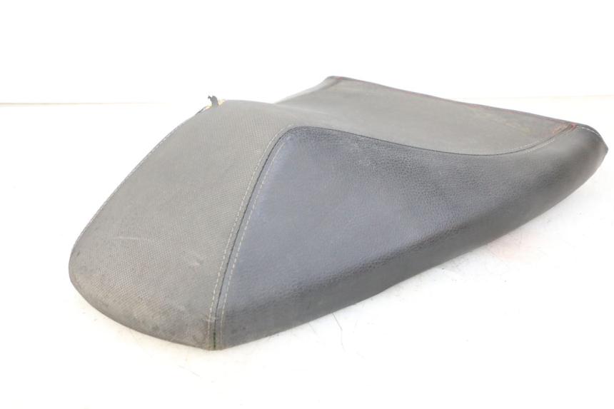 photo de VOORZITJE QUADRO 4 4D 350 (2015 - 2018) - Visuele inspectie