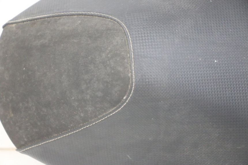 photo de VOORZITJE YAMAHA AEROX 2T 50 (2013 - 2017) - Zoom op componenten