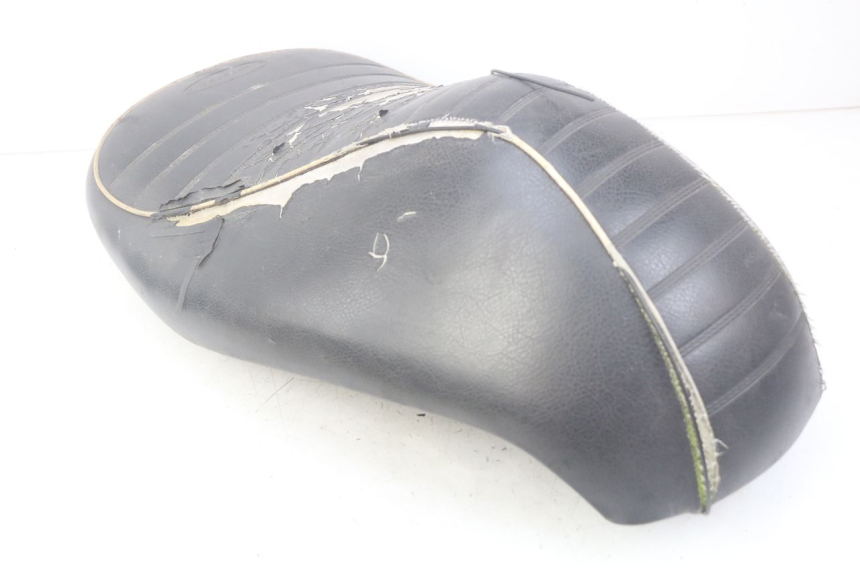 photo de VOORZITJE PEUGEOT DJANGO 2T 50 (2014 - 2019) - Zoom op gebruiksstaat