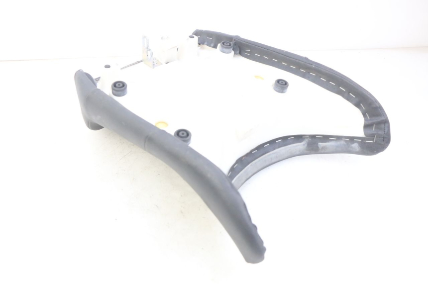 photo de VOORZITJE YAMAHA FJR ABS 1300 (2006 - 2012) - Andere kijkhoek