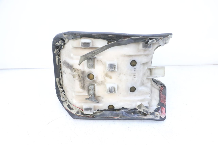 photo de VOORZITJE KAWASAKI GPX R WARBIRD 600 (1988 - 1993) - Detail van het onderdeel