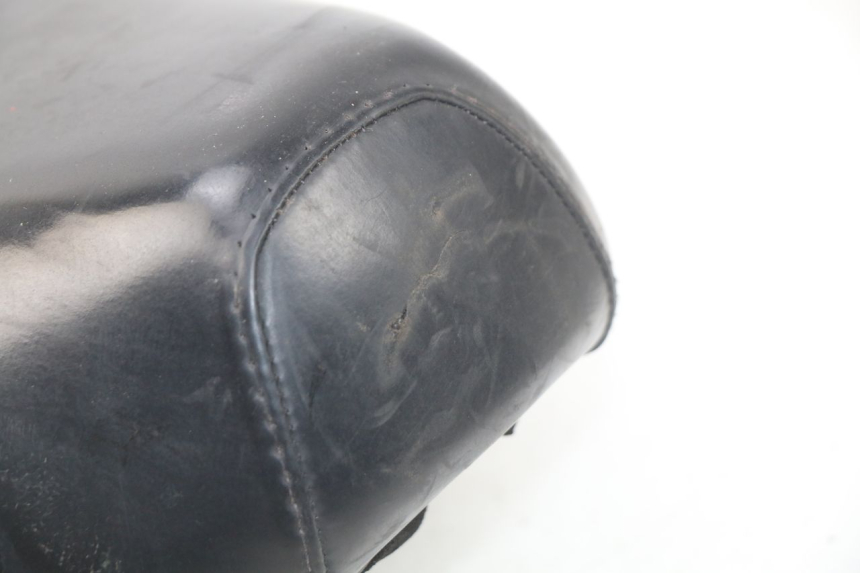 photo de VOORZITJE PIAGGIO LIBERTY 4T 50 (2009 - 2015) - Zoom op gebruiksstaat