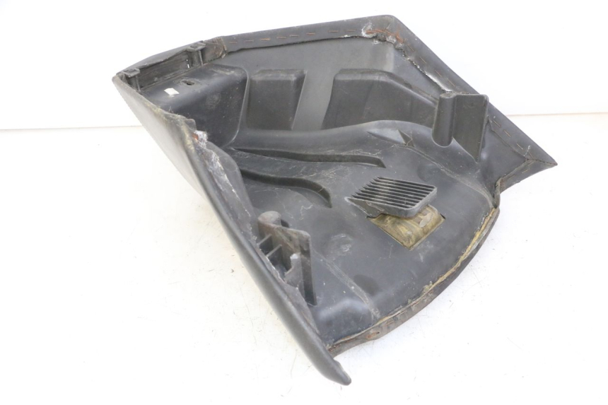 photo de VOORZITJE PEUGEOT SATELIS COMPRESSOR K15 125 (2006 - 2009) - Andere kijkhoek