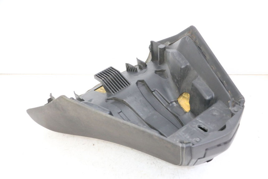 photo de VOORZITJE PEUGEOT SATELIS 125 (2013 - 2018) - Bevestigingspunten