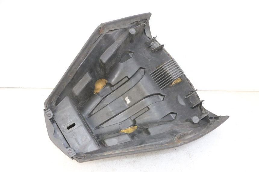 photo de VOORZITJE PEUGEOT SATELIS 125 (2013 - 2018) - Zoom op gebruiksstaat