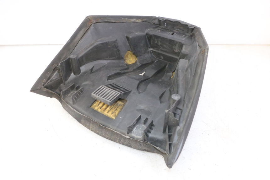 photo de VOORZITJE PEUGEOT SATELIS 125 (2013 - 2018) - Bevestigingspunten