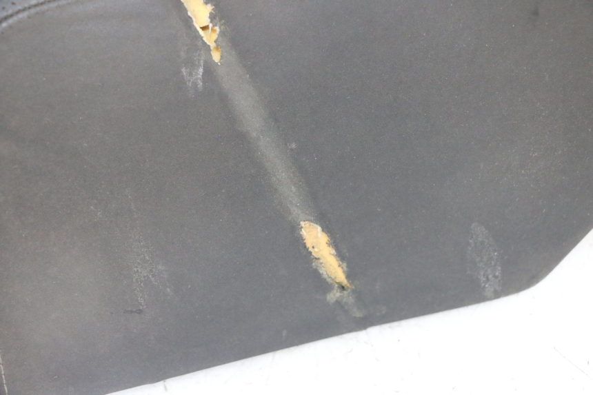 photo de VOORZITJE PEUGEOT SATELIS 125 (2013 - 2018) - Markeringen en referenties