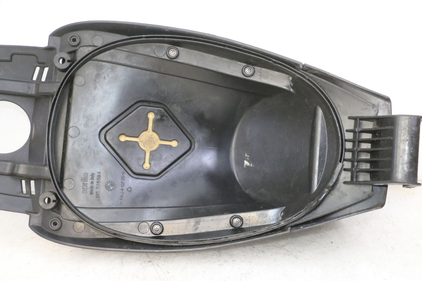 photo de VOORZIT APRILIA SR R 2T LC 50 (2018 - 2021) - Technische close-up