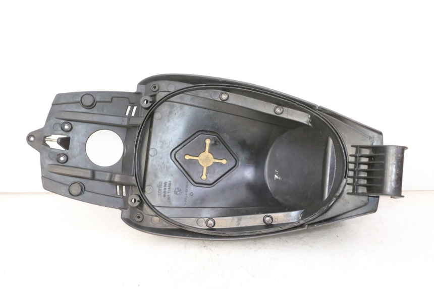 photo de VOORZIT APRILIA SR R 2T LC 50 (2018 - 2021) - Bevestigingspunten