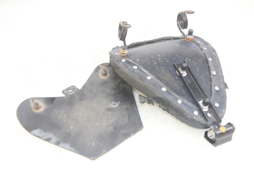 photo de VOORZITJE DAELIM VL DAYSTAR 125 (2000 - 2011) - Zoom op gebruiksstaat