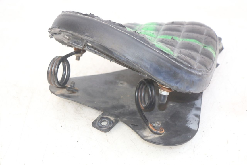 photo de VOORZITJE DAELIM VL DAYSTAR 125 (2000 - 2011) - Overzicht