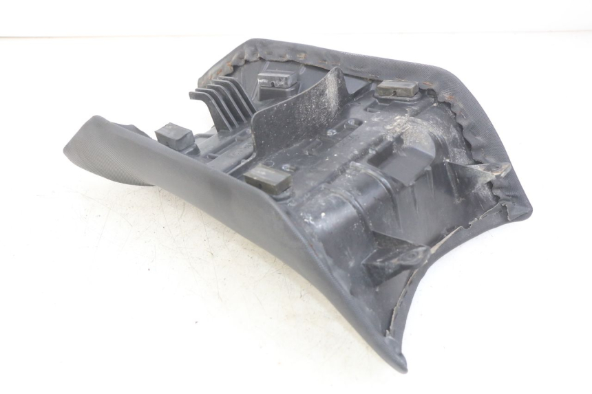 photo de VOORZITJE SYM WOLF SB 125 (2011 - 2018) - Zoom op gebruiksstaat