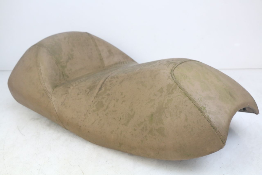 photo de VOORZITJE YAMAHA YP MAJESTY 400 (2004 - 2008) - Focus op structuur