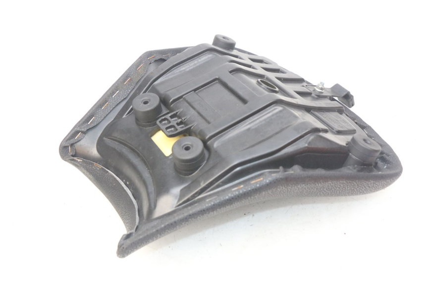 photo de VOORZITJE KAWASAKI Z 650 (2016 - 2019) - Detail van het onderdeel