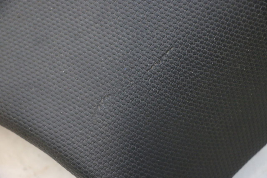 photo de VOORZITJE KAWASAKI ZX-6R ZX6R 600 (1995 - 1997) - Detail van het onderdeel
