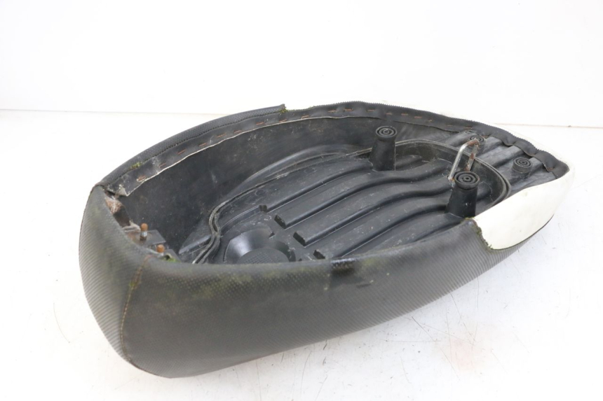 photo de ZITSEL MBK BOOSTER SPIRIT 50 (2004 - 2017) - Zoom op gebruiksstaat