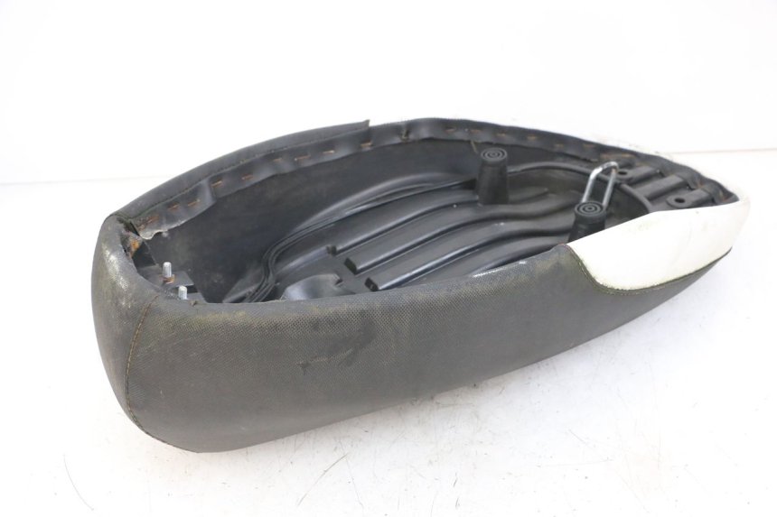 photo de ZITSEL MBK BOOSTER SPIRIT 50 (2004 - 2017) - Staat van het oppervlak