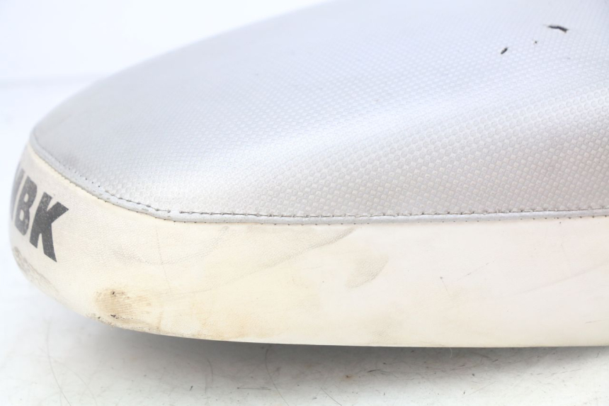 photo de ZITSEL MBK BOOSTER SPIRIT NAKED 50 (2004 - 2017) - Bevestigingspunten